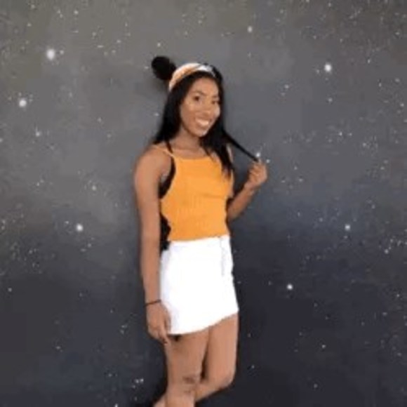 mia_baker